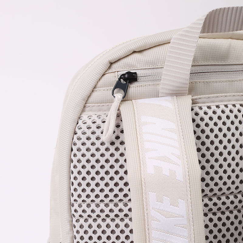 Рюкзак Nike Essentials Backpack (BA6143-104)  - цена, описание, фото 7
